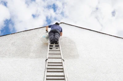 Peinture extérieure à Arbrissel — façades et ravalement